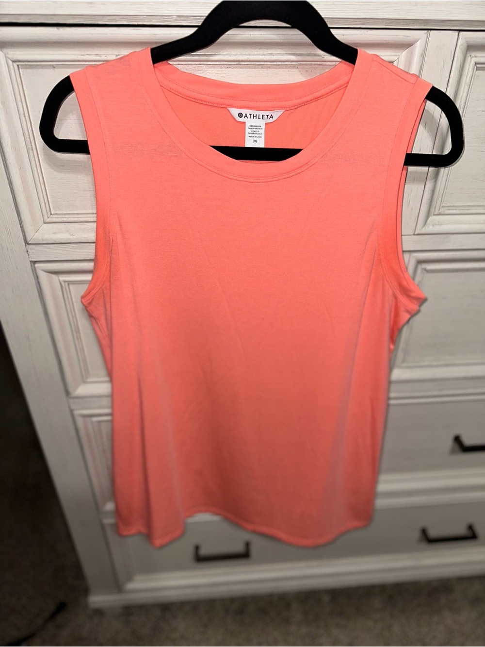 Athleta Coral-Peach Performance Tank Top